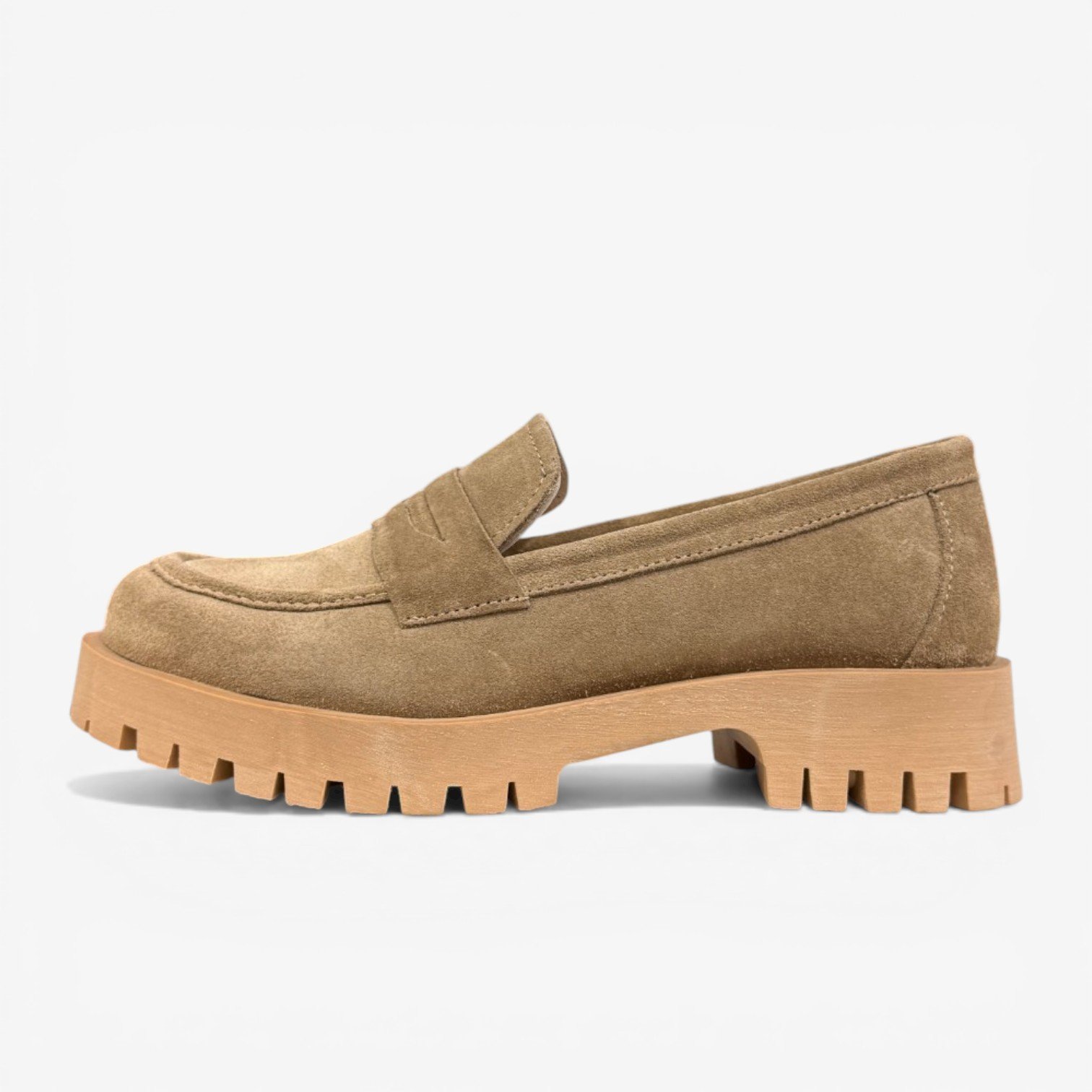 Natural Suede Loafers – Excellent Style (4) Լոֆերներ բնական զամշից՝ հաստ տակացու, հեշտ հագնվող, 4 ամսվա երաշխիք։ Лоферы из натуральной замши с массивной подошвой, легко надевать, гарантия 4 месяца. Natural suede loafers with a chunky sole—easy to wear, 4-month warranty.