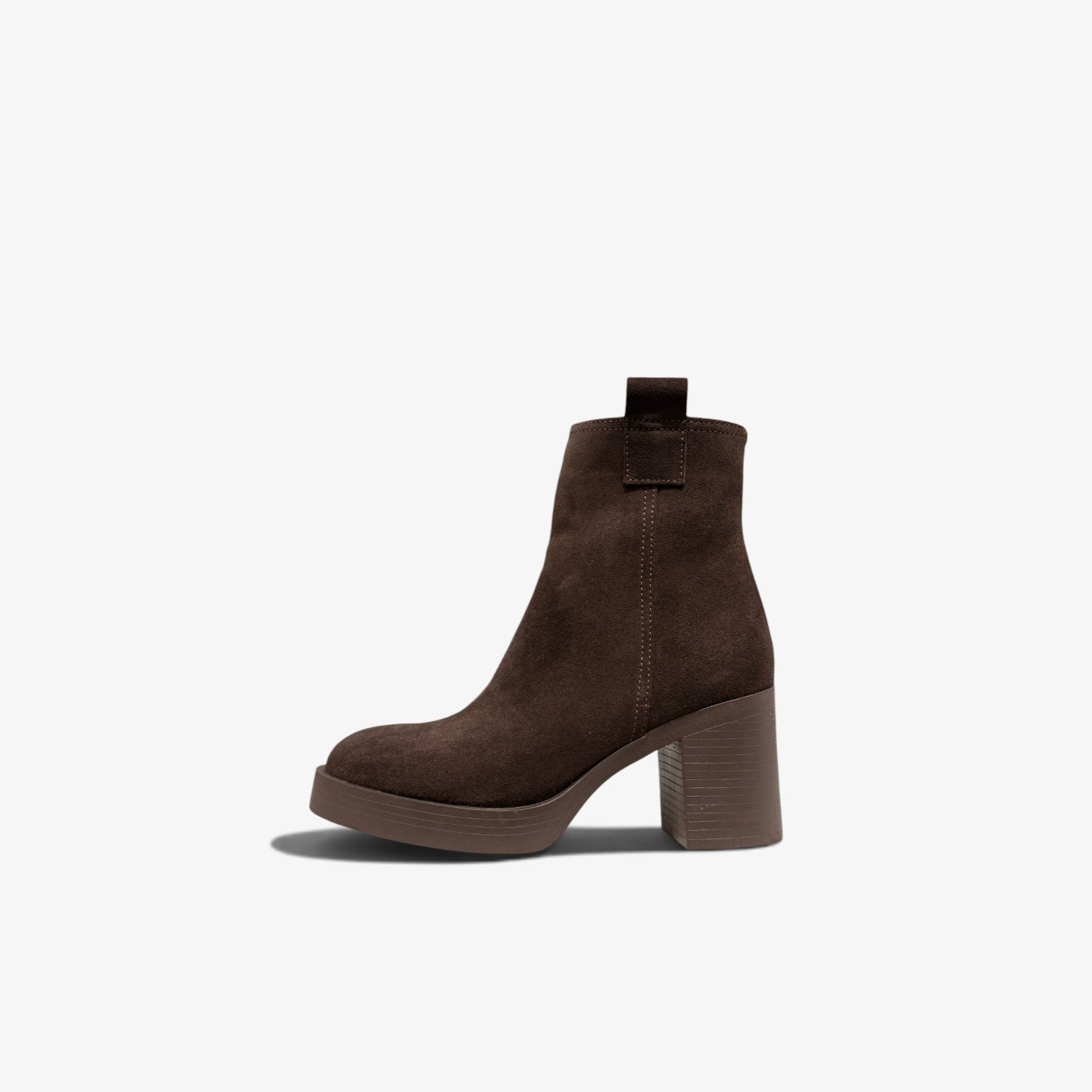 Women’s Ankle Boots – Excellent and Comfortable Choice (1) Կանացի կոշիկ՝ բարձր և կայուն կրունկով։ Էլեգանտ ու դասական ընտրություն։ Женские ботильоны на высоком устойчивом каблуке. Элегантный и классический выбор. Women’s Ankle Boots with a high, stable block heel. An elegant and classic choice.