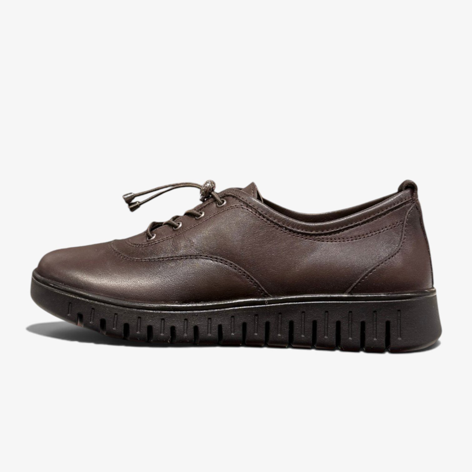 Women’s Shoes – Excellent and Comfortable Choice (1) Կանացի կոշիկ՝ էլաստիկ կապիչներով, հեշտ հագնվող ձևավորմամբ և հաստ ներբանով։ Женская обувь с эластичными шнурками, удобной конструкцией и массивной подошвой. Women’s shoes with elastic laces, an easy-wear design and chunky sole.